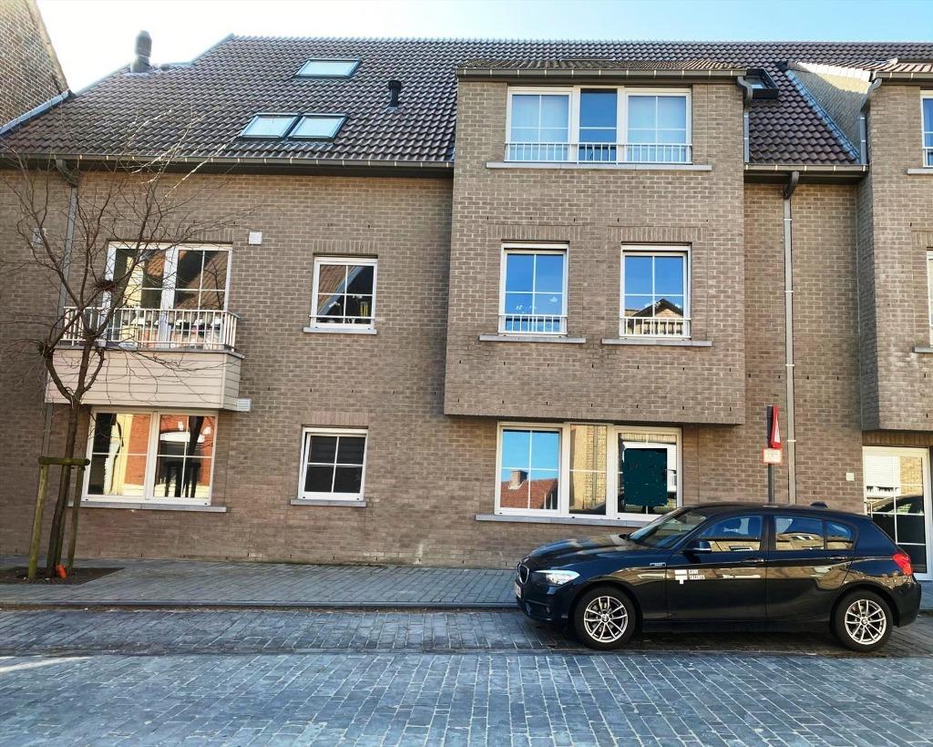 gezellig gelijkvloers appartement kelderparking 2 slpk centr, Provincie Oost-Vlaanderen, Machelen aan de Leie, Tot 200 m², 121 kWh/m²/jaar