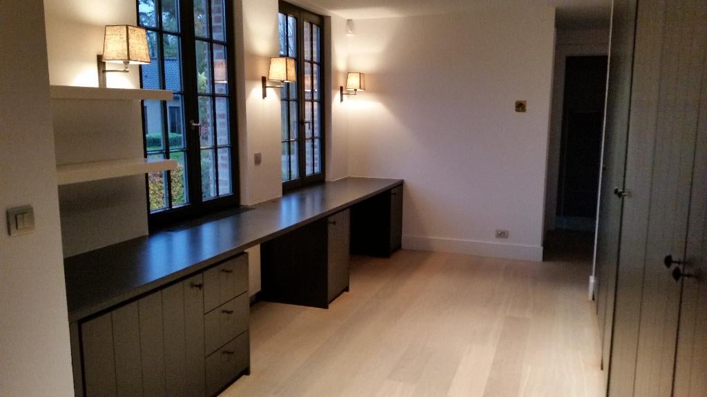 BBRENOVA BV Aannemer voor algemene renovatie van gebouwen, Garantie, Verbouw of Aanbouw