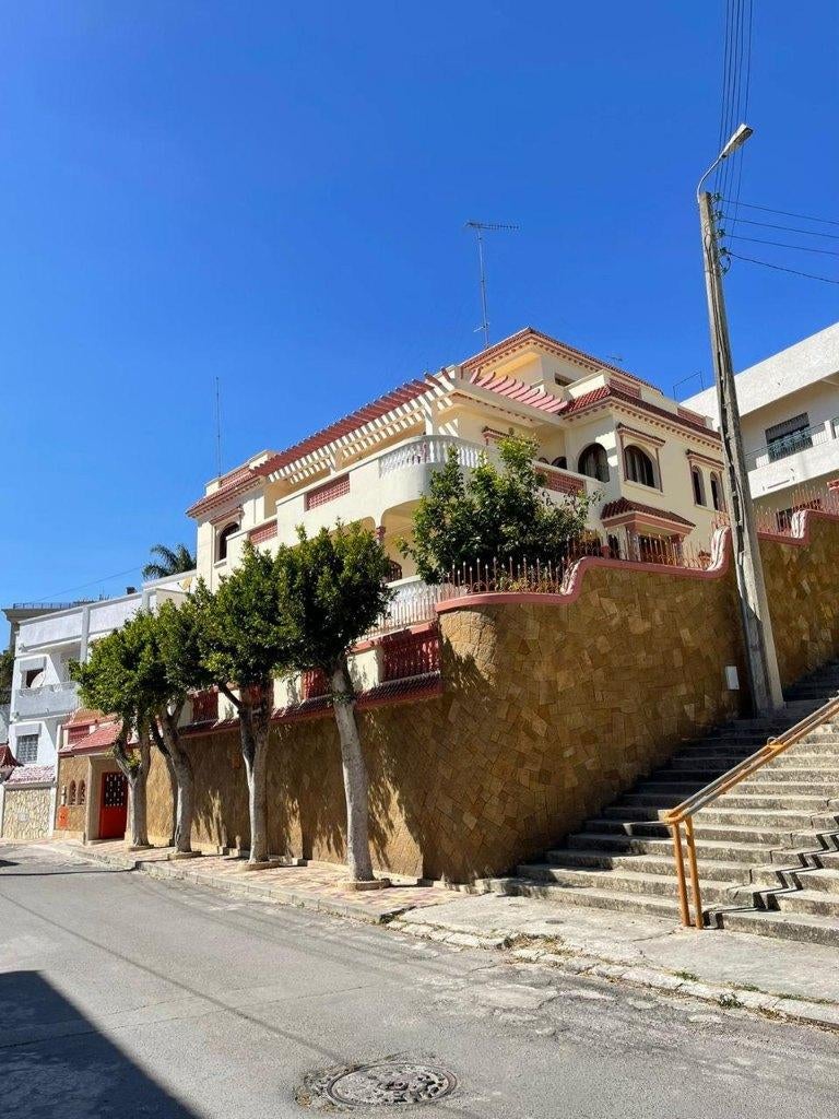 Villa 500m2 à Tanger (Maroc), Immo, Étranger, Hors Europe, Maison d'habitation