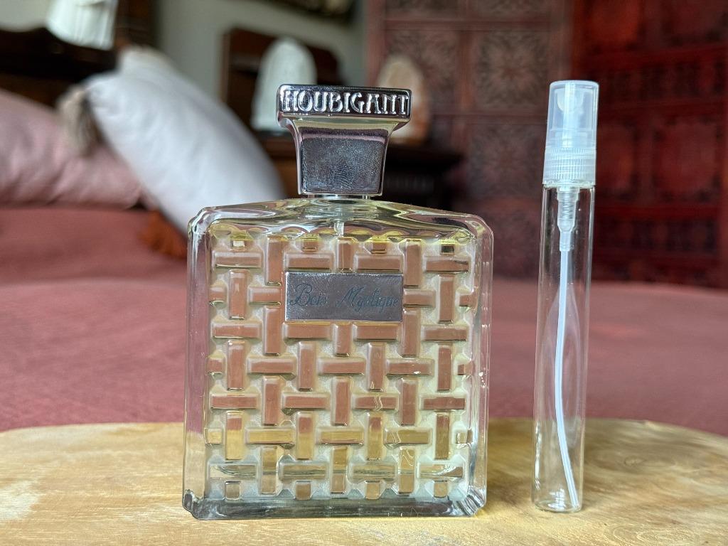 Houbigant - Bois mystique sample/decant, Handtassen en Accessoires, Uiterlijk | Parfum, Zo goed als nieuw, Ophalen of Verzenden