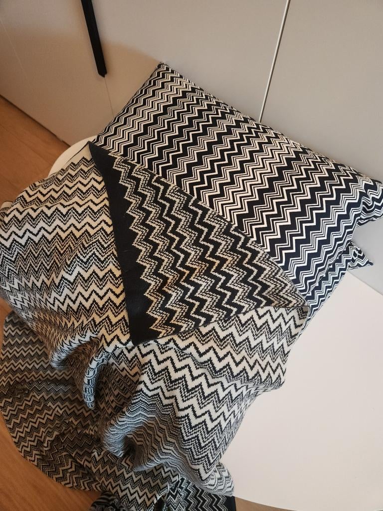Missoni home 2 sierkussens 60x60 en dekentje, Enlèvement, Rond