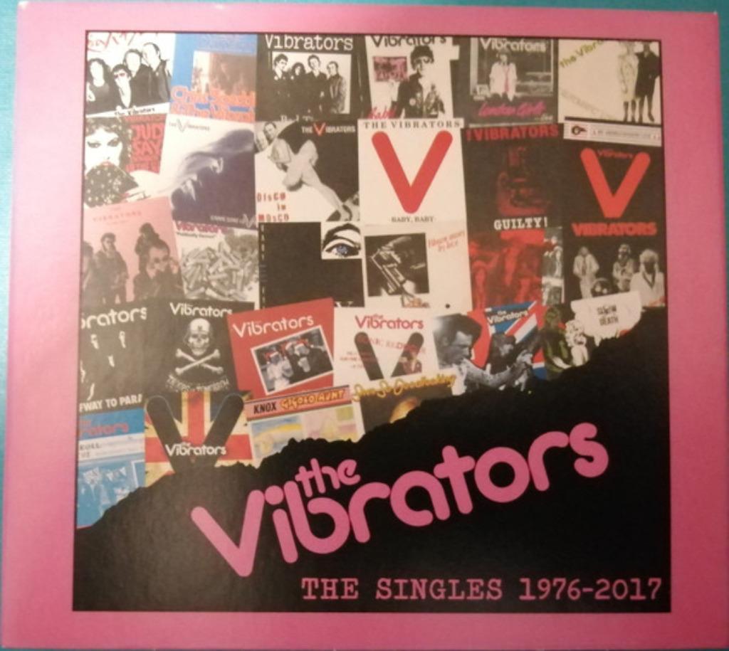 CD NEW: THE VIBRATORS - The Singles 1976-2017 (2024, 3CD's), Ophalen of Verzenden, Nieuw in verpakking, Alternative