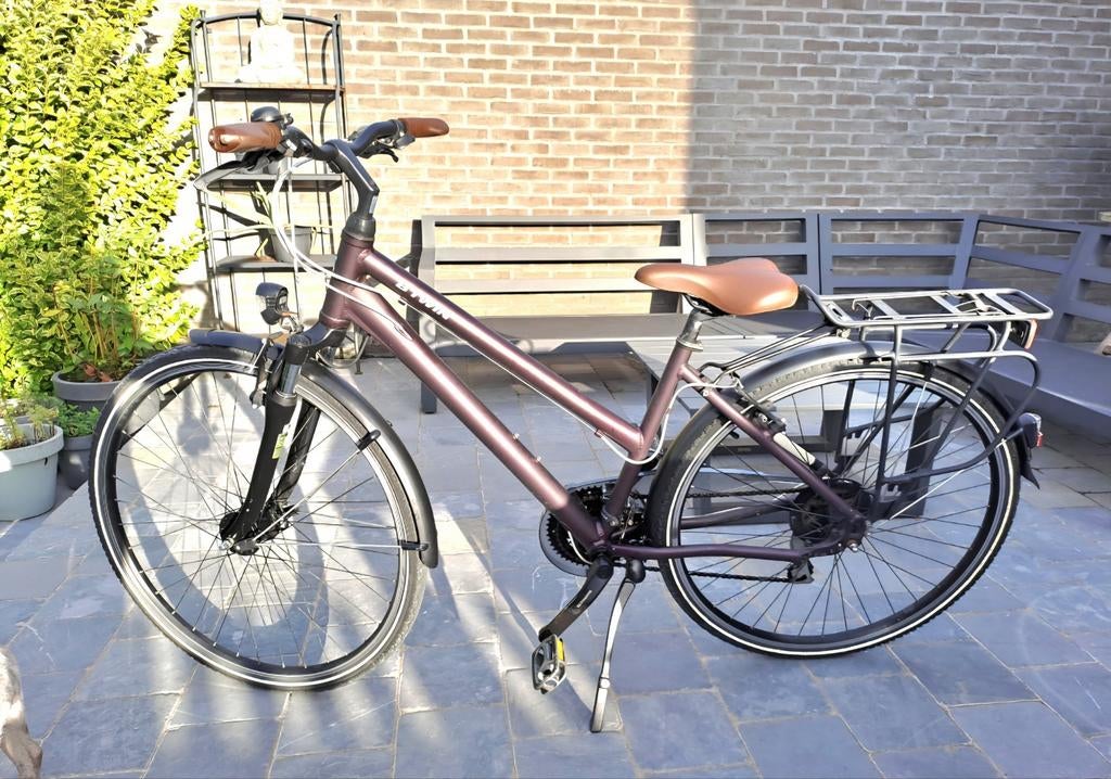 Smal Hybride fiets 21 versnellingen, Fietsen en Brommers, Fietsen | Dames | Sportfietsen en Toerfietsen, Ophalen