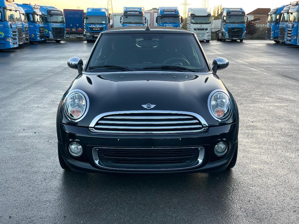 Mini Cooper Cabrio 1.6i Benzine / 2013 / 125000.km / Euro.6, Auto's, Mini, Cabriolet, Zwart, Bedrijf, Handgeschakeld
