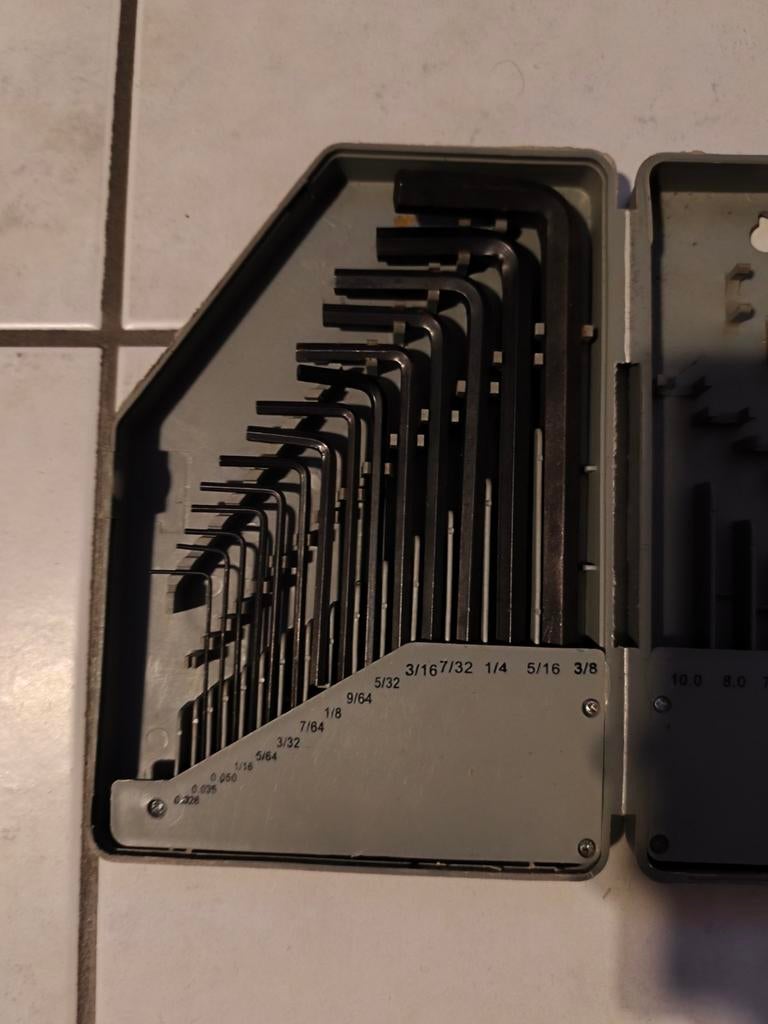 Lot Coffret De Clés BTR &1Coffret De Tournevis De Précisions, Hobby & Loisirs créatifs, Enlèvement ou Envoi, Neuf, Coffret