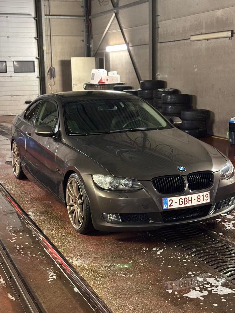 BMW E92 320i, Particulier, Apple Carplay, 125 kW, 3 Reeks