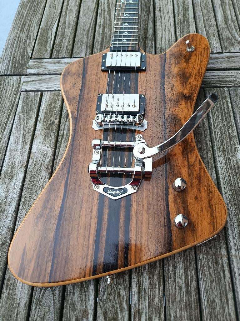 vds/éch Firebird Luis Henriques fabriquée en France en 2020, Enlèvement, Utilisé, Solid body, Autres marques