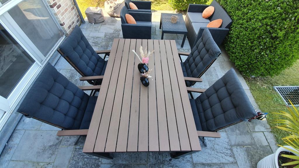 Table de jardin + chaises + housses + banc, Enlèvement, Bois