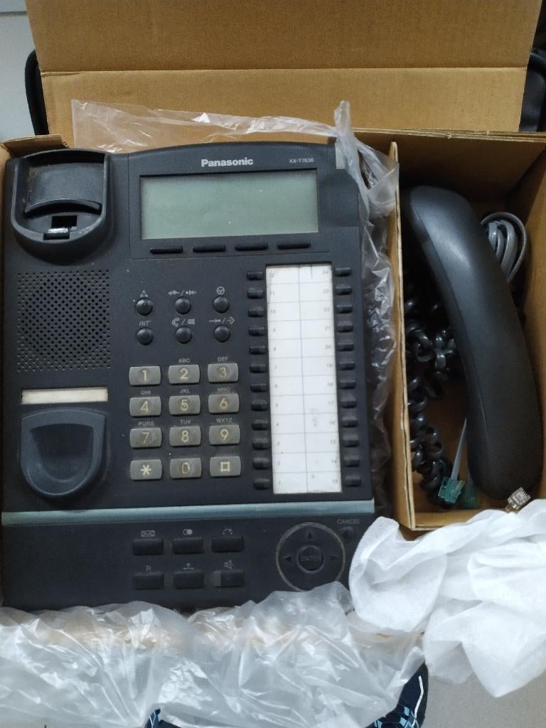 Téléphone, Télécoms, Téléphones fixes | Filaires, Info@bs.com, Kaatsheuvel, Enlèvement, Utilisé