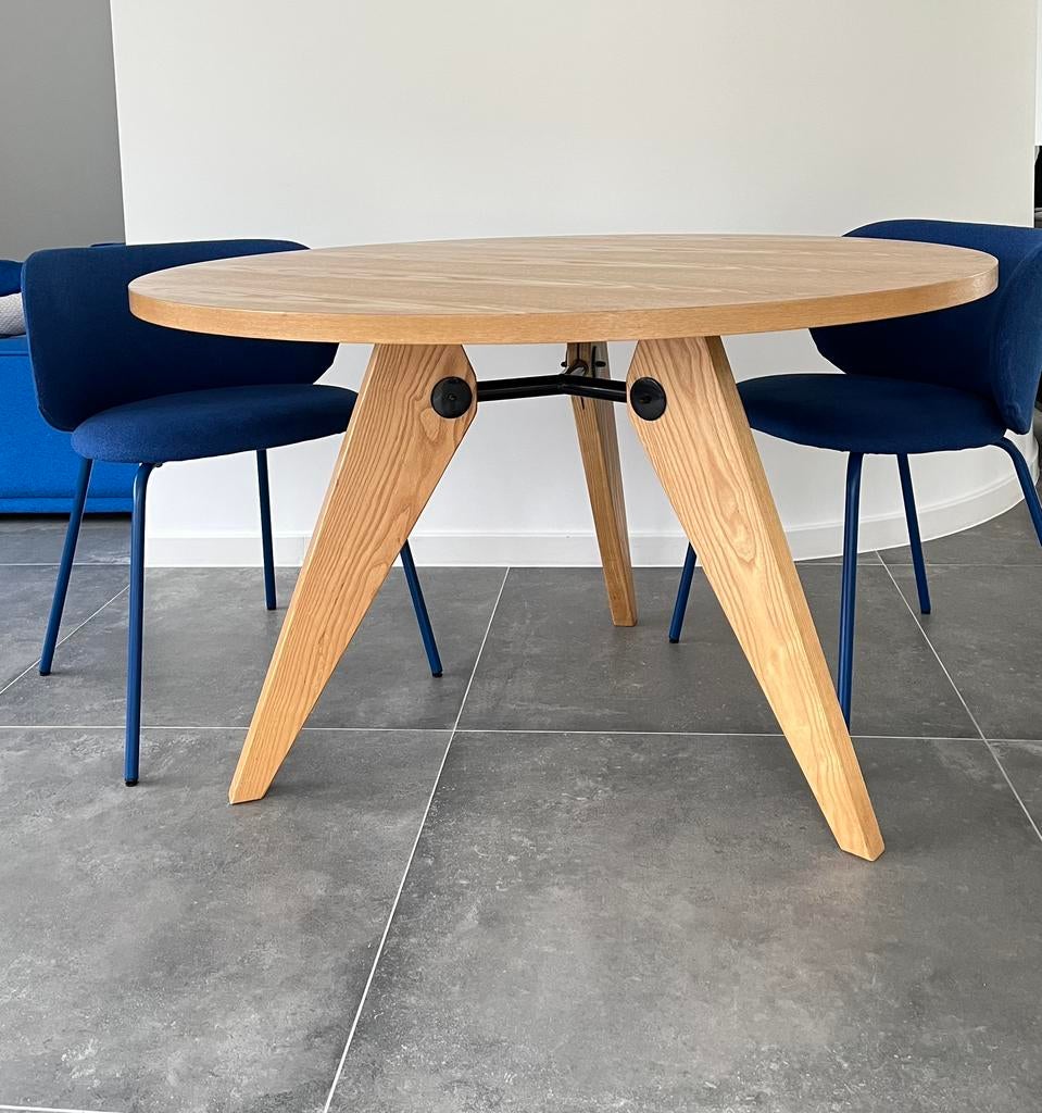 Belle table moderne en très bon état, Maison & Meubles, Enlèvement