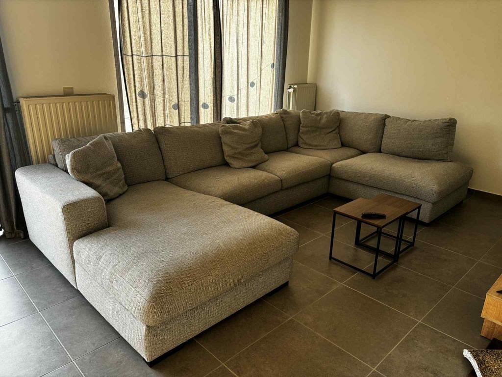 Chaise d'angle en L avec chaise longue, 150 cm ou plus, 300 cm ou plus, Quatre personnes ou plus, Comme neuf