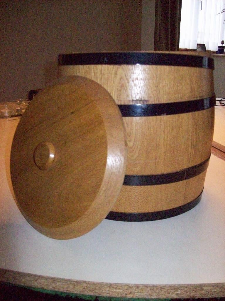 Vintage tabak tonnetje, Ophalen, Zo goed als nieuw, Overige typen