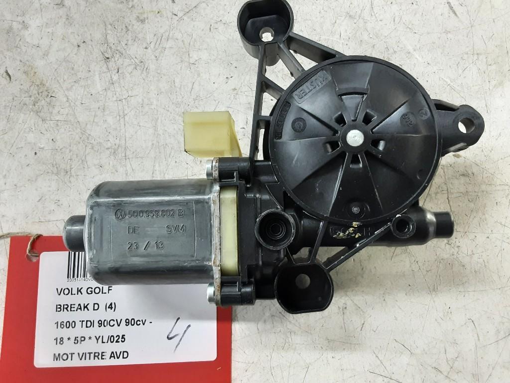MOTEUR LEVE VITRE ELECTRIQUE AVANT DROIT (5Q0959802B), Autos : Pièces & Accessoires, Carrosserie & Tôlerie, Volkswagen, Avant