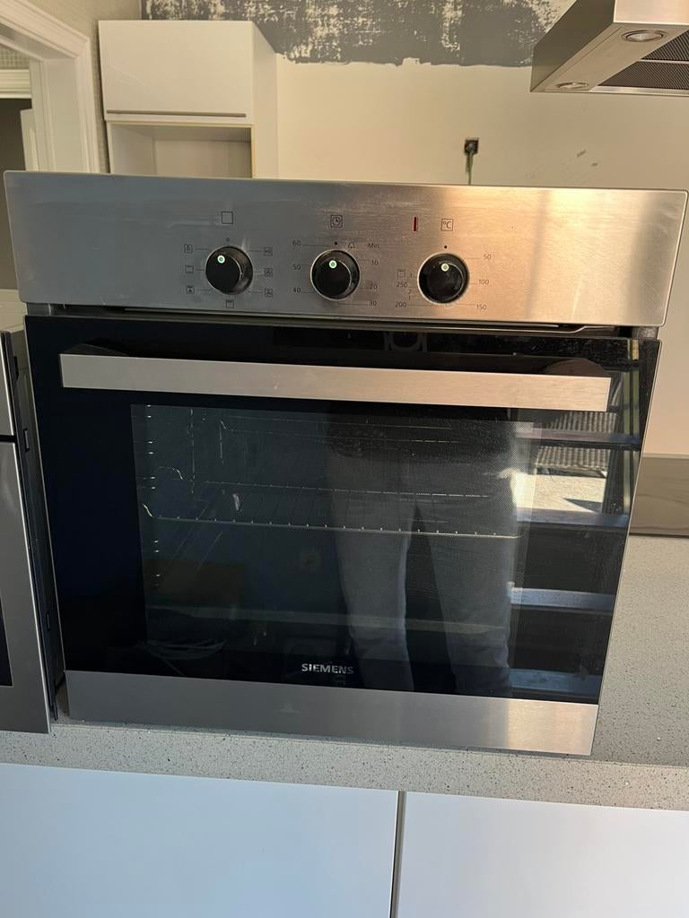 Oven siemens, Enlèvement, Utilisé, Four