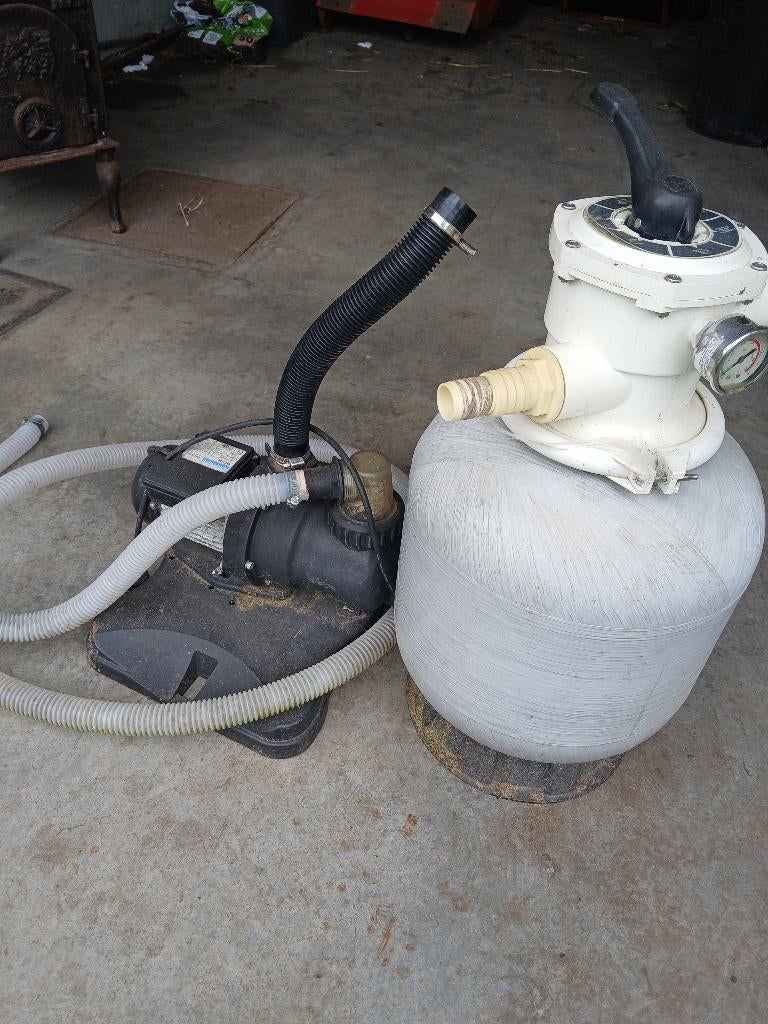 Zandfilter en pomp voor zwembad, Ophalen, Zo goed als nieuw, Filter