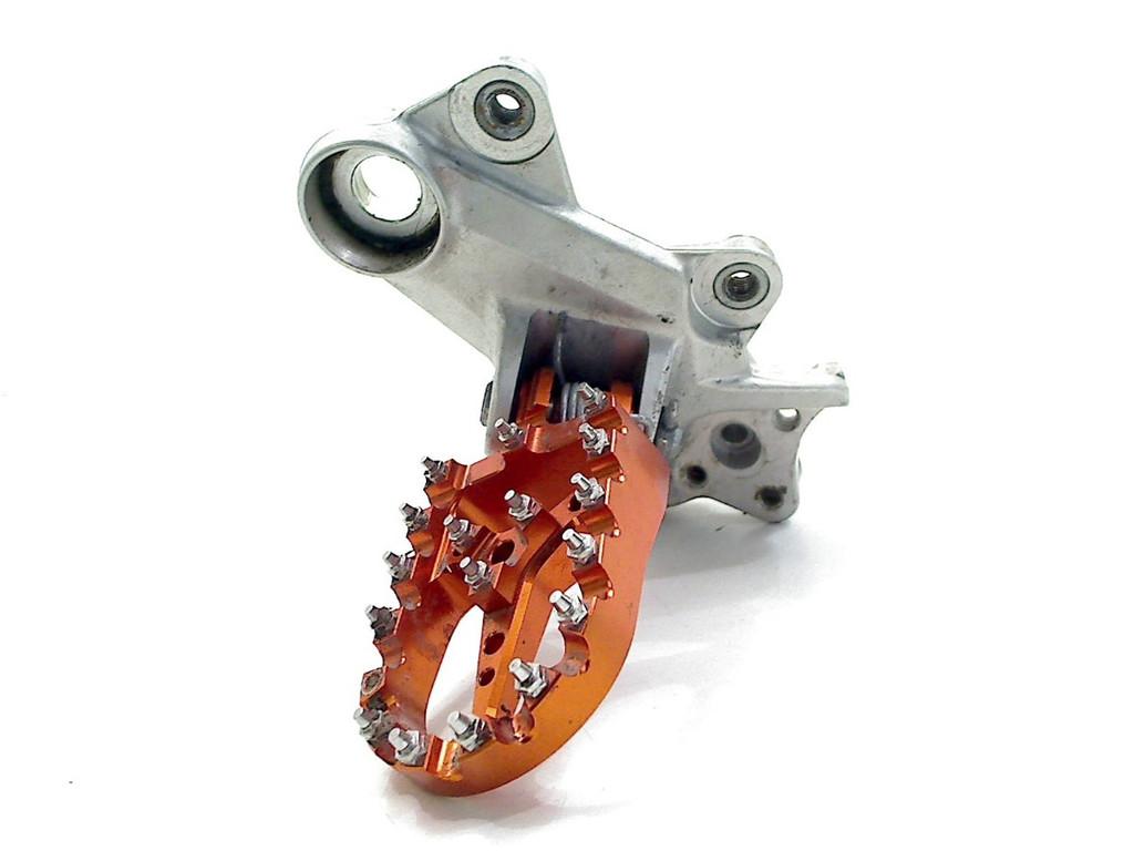 SCHETSPLAAT LINKS VOOR KTM 690 SMC R 2023 (76903038000), Motoren, Onderdelen | Overige, Dhr. S. di Majo, Gebruikt, Info@cama-motorparts.nl