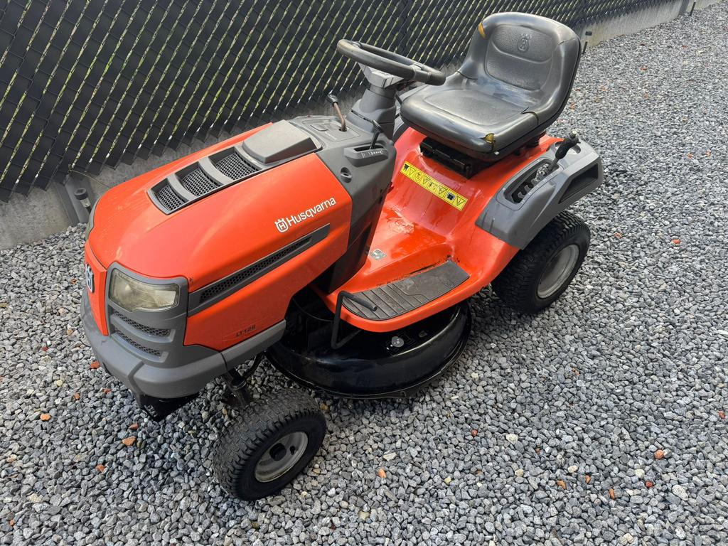 Zitmaaier husqvarna lt126, Enlèvement, Utilisé