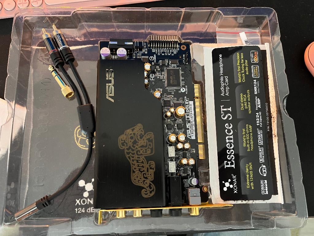 Asus Xonar Essense ST Soundcard, Computers en Software, Ophalen, Zo goed als nieuw, Intern, Asus