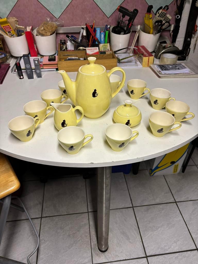 12 delig zwarte kat servies, Ophalen of Verzenden, Zo goed als nieuw