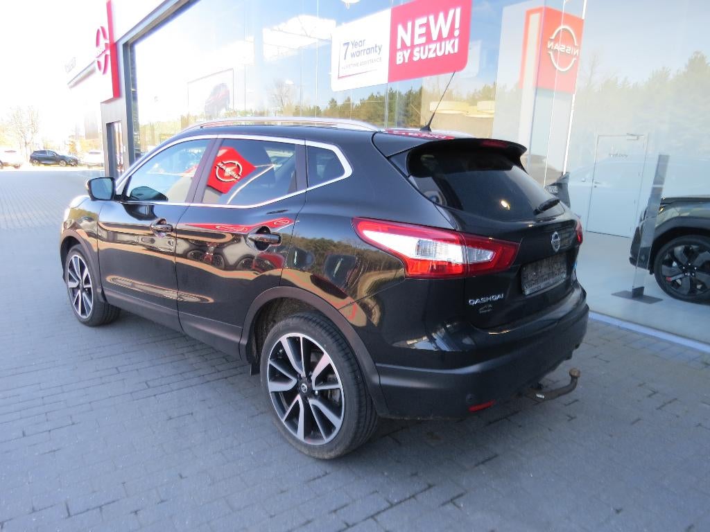 Nissan Qashqai 1.6d Tekna+ nr. 404, Auto's, Nissan, Euro 5, Zwart, USB, Zwart