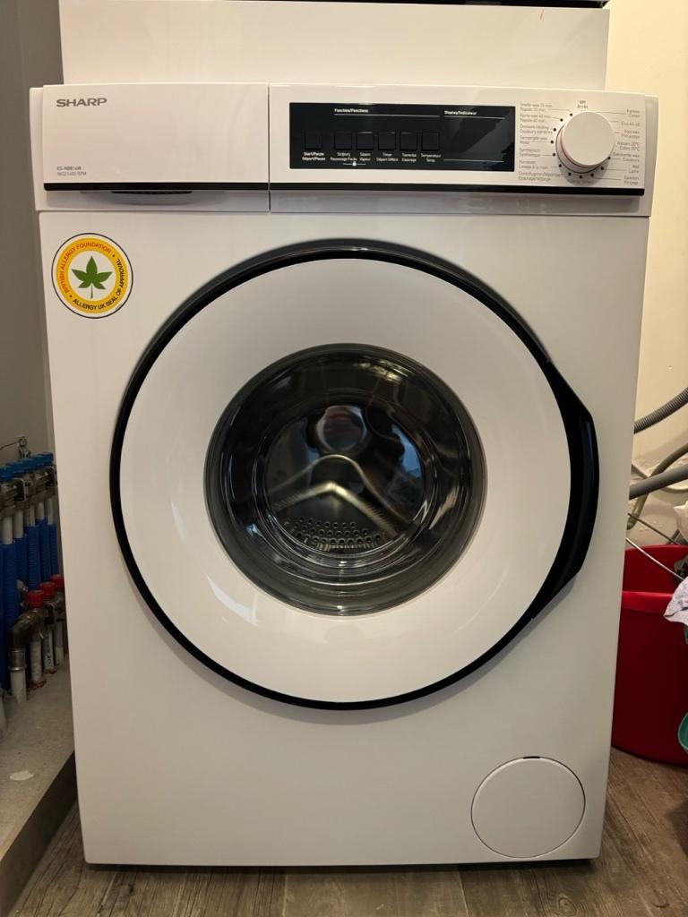 Sharp wasmachine ES-NB814W – 8 kg – 1400 toeren, Ophalen, Handwasprogramma, Zo goed als nieuw, Voorlader