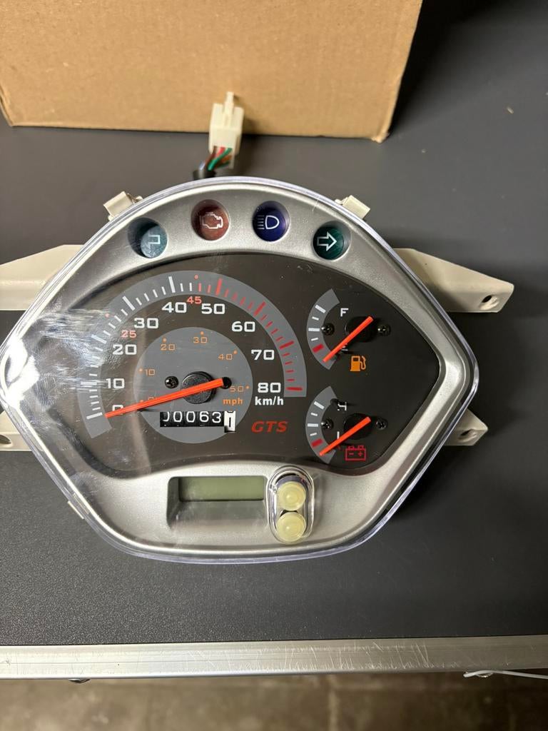 Gts toscana kmteller en voor pinkers, Ophalen, Zo goed als nieuw