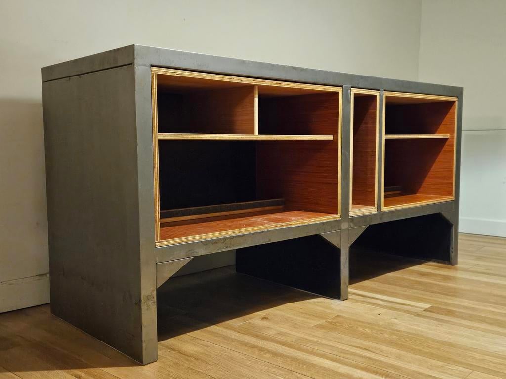 Meuble/Établi industriel en métal transformé en Meuble Hi-Fi, Enlèvement