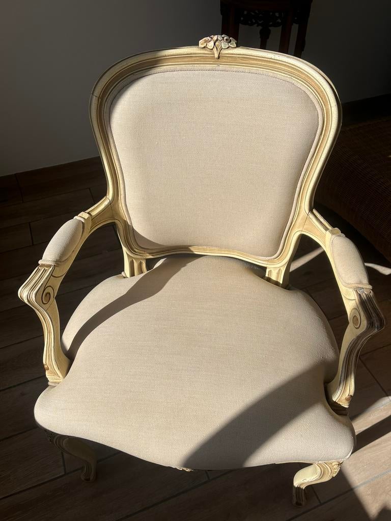 Chaise Louis XV, Enlèvement