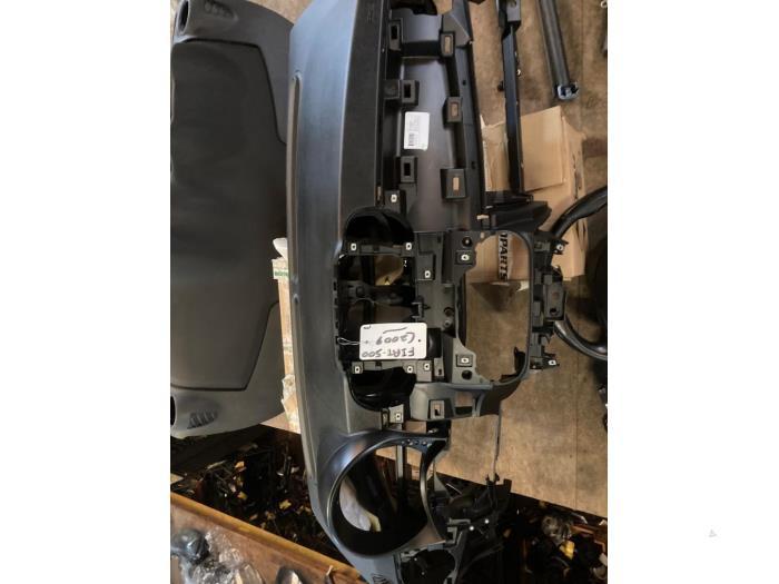 Airbag set + dashboard van een Fiat 500 Abarth, Gebruikt, -, -, Ophalen of Verzenden