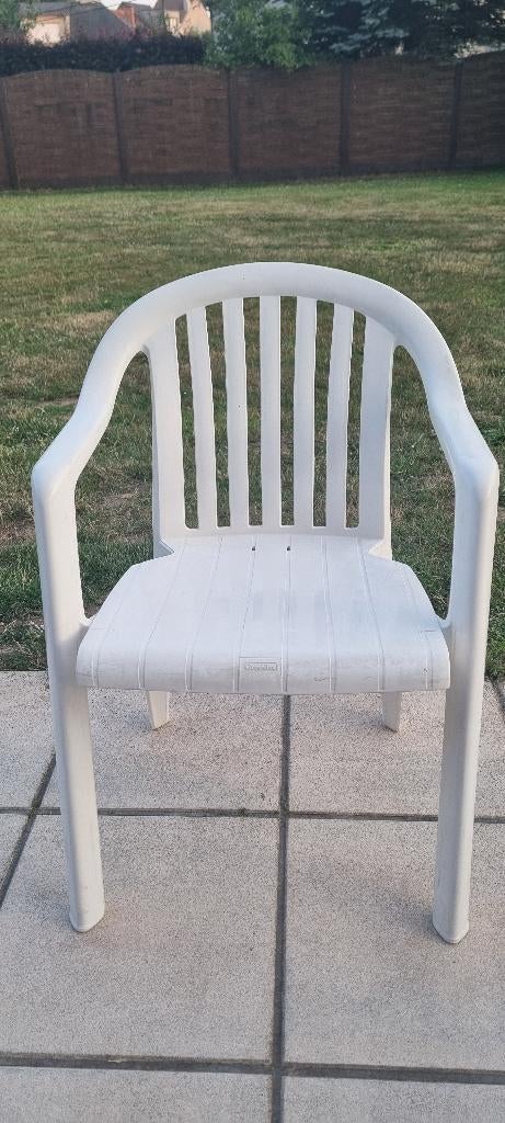 Chaises de jardin haut de gamme Grosfillex, Enlèvement, Comme neuf, Plastique, Empilable