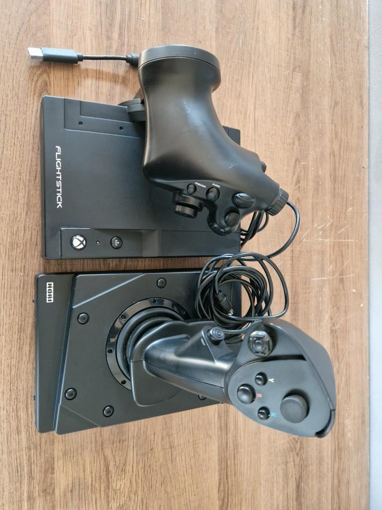 HORI - HOTAS Flight Stick voor Xbox Series X|S, Informatique & Logiciels, Joysticks, Enlèvement, Comme neuf