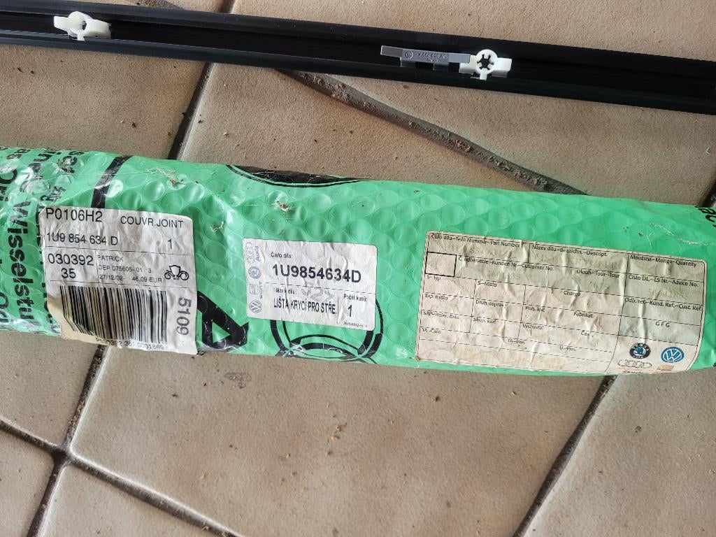 Couvre-joint / Moulure de Toit Droite Škoda OCTAVIA I NEUF, Enlèvement, Neuf