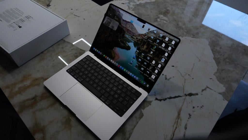 Apple MacBook Pro 14" (2023) M3 Pro, Computers en Software, Apple Macbooks, Ophalen of Verzenden, Zo goed als nieuw, Azerty, MacBook Pro