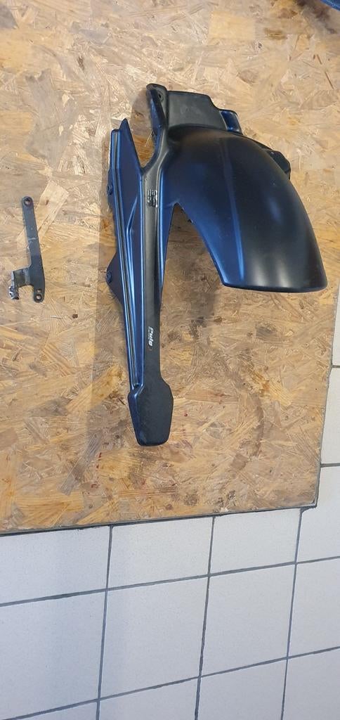 Achterspatbord, Ophalen