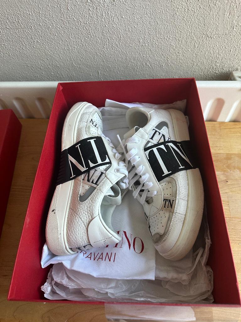Valentino Garavani Sneakers Maat 40 (Nieuwprijs > €750), Overige kleuren, Verzenden, Valentino Garavani, Sneakers