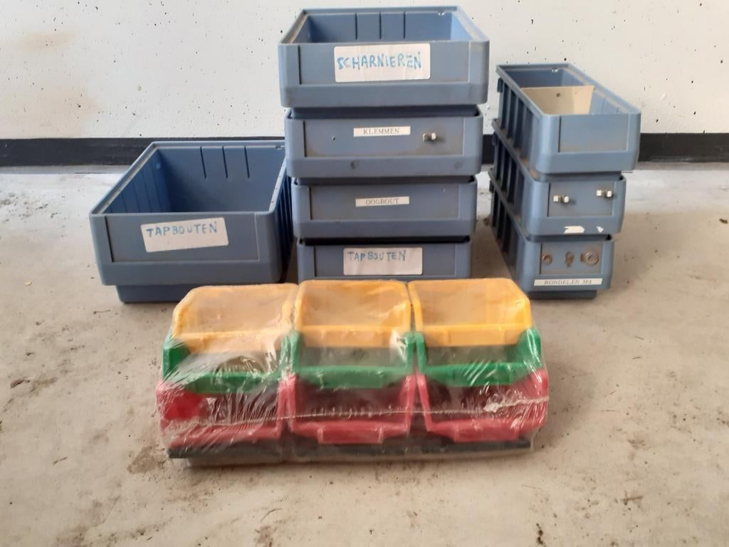 Opbergbakjes, Ophalen, Gebruikt