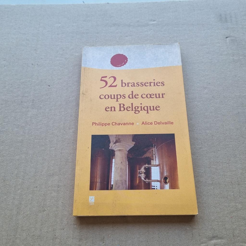 Livre 52 brasseries coups de cœur en Belgique, Collections, Marques de bière, Enlèvement ou Envoi, Utilisé, Autres types, Autres marques