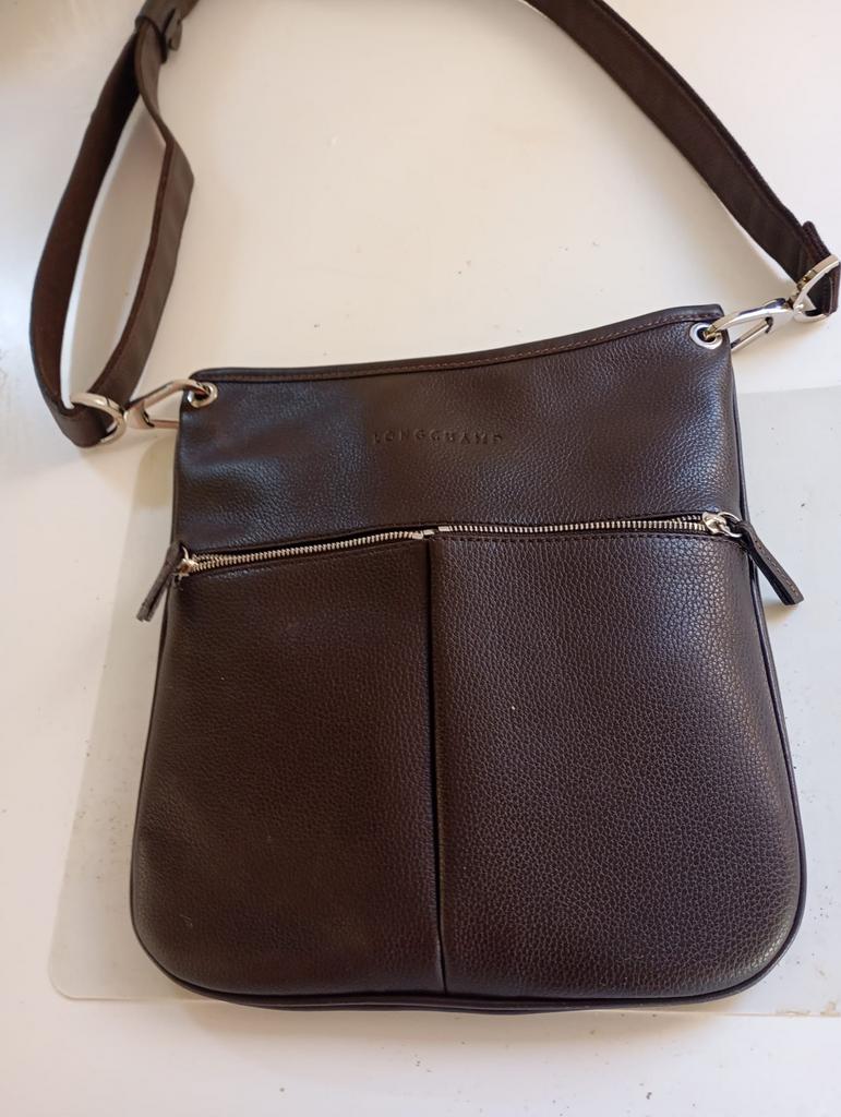 lederen schoudertas basic look longchamp, Ophalen, Zo goed als nieuw