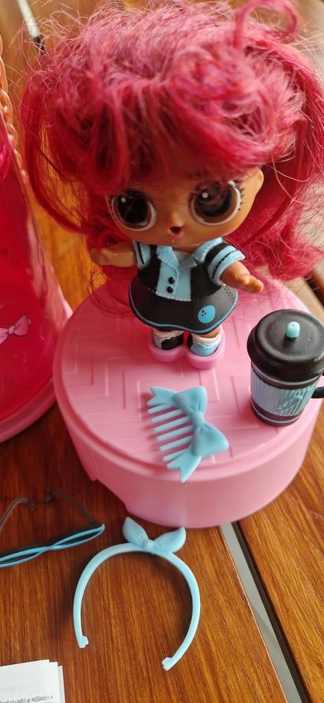 Poupée lol, Enlèvement ou Envoi, Comme neuf