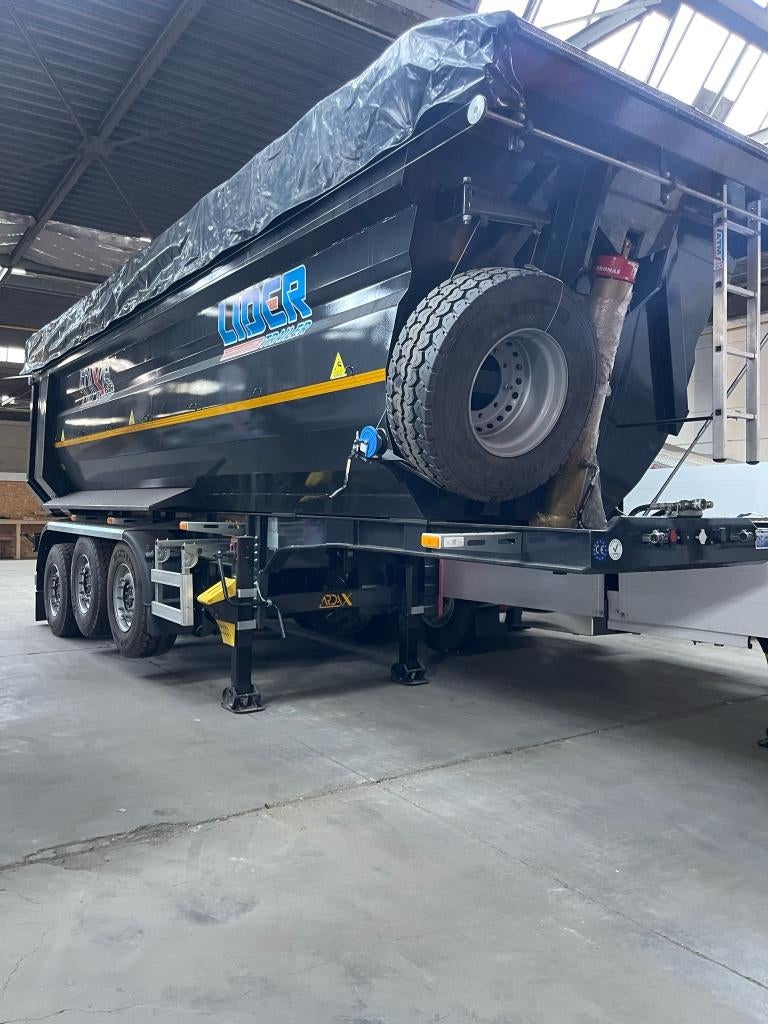 Benne basculante HARDOX à 3 essieux, Enlèvement