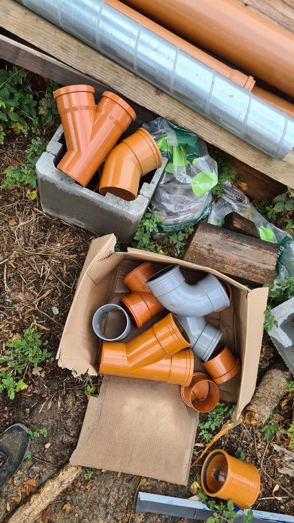 Tuyaux et accessoires en pvc pour conduites d'eau., Enlèvement, Comme neuf