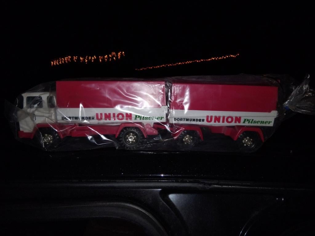 Dortmunder Union Beer 2 voitures neuves, Collections, Enlèvement ou Envoi
