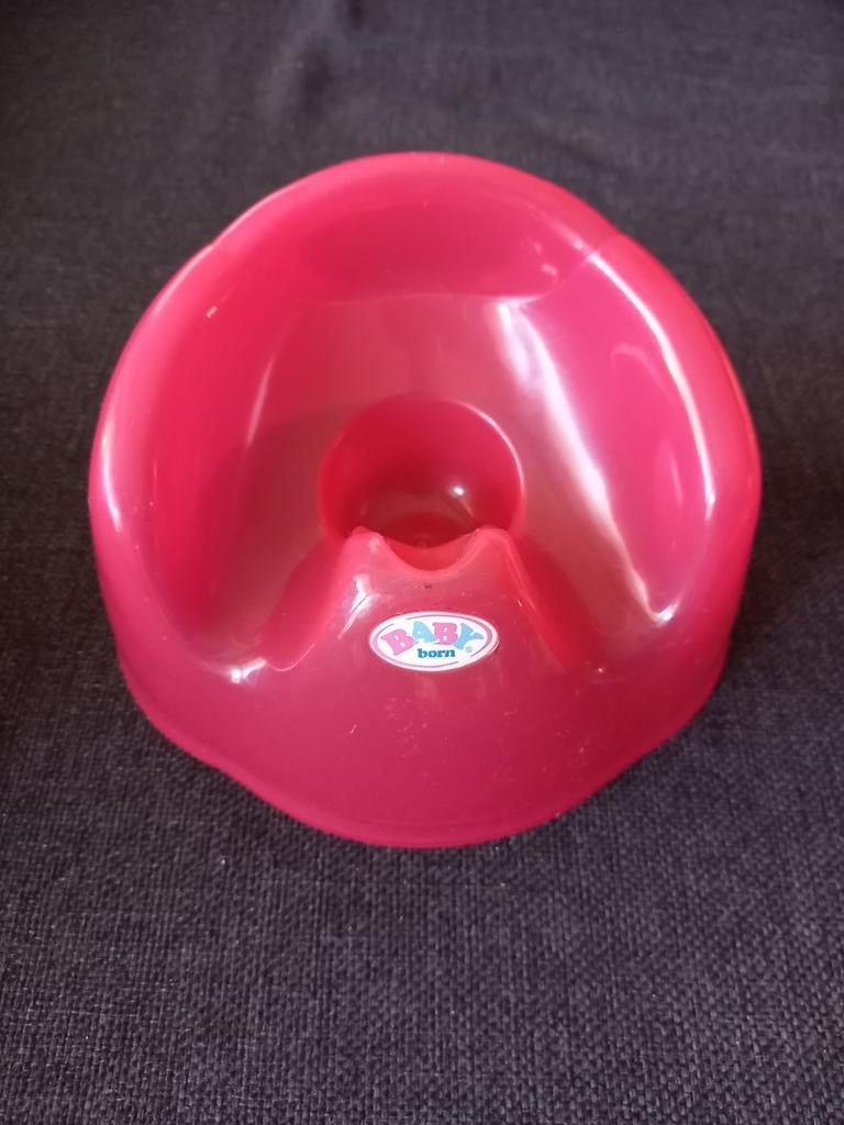 Petit pot pour poupée Baby Born, Enfants & Bébés, Jouets | Poupées, Enlèvement, Comme neuf