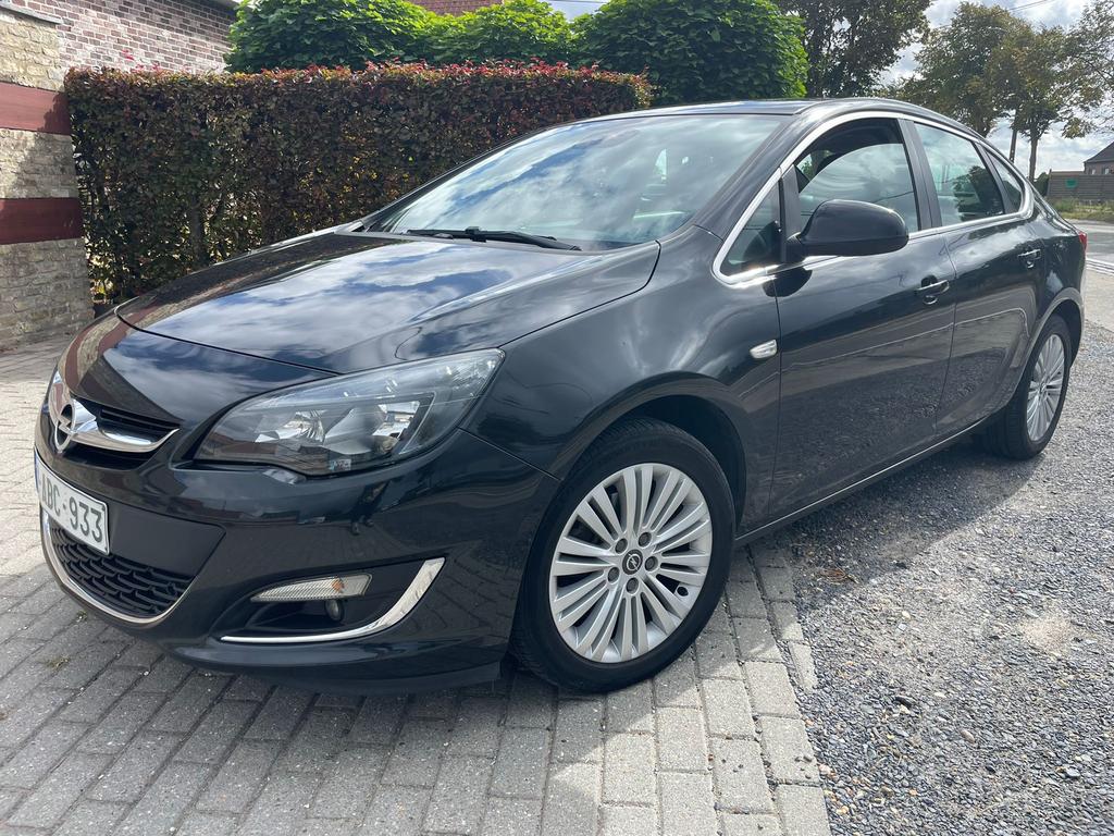 Opel Astra 1.7 diesel année 2014, Enlèvement, Opel