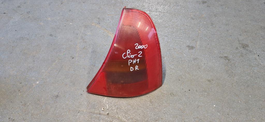 Feux arriere DROIT RENAULT CLIO 2 phase 1 1999 feu optique, Autos : Pièces & Accessoires, Enlèvement, Renault