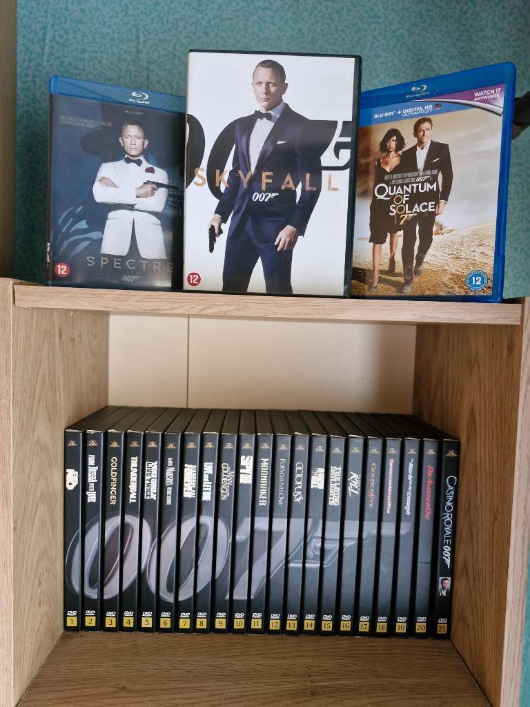 DVD Collectie James Bond films (21 DVD boxen) PLUS 3 DVD'S, Cd's en Dvd's, Ophalen, Gebruikt, Boxset, Actie
