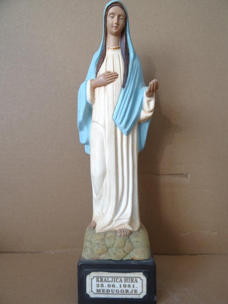 Mariabeeld Koningin van de Vrede O.L.V. van Medjugorje 32cm, Verzamelen, Ophalen of Verzenden, Gebruikt, Beeld(je), Christendom | Katholiek