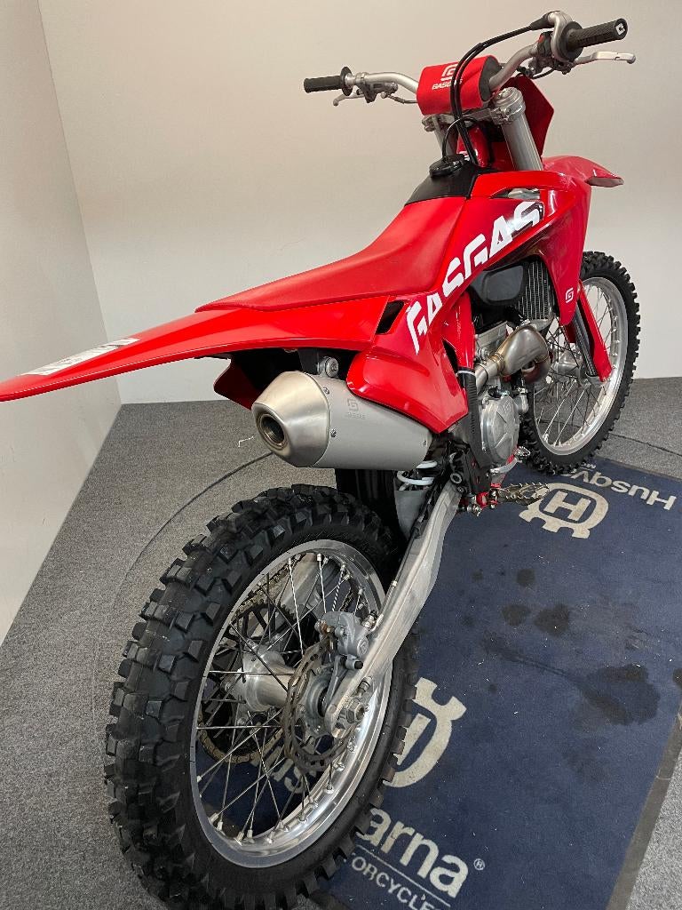 GasGas MC 250F MY'24 ref. LS 3275 - foto 2