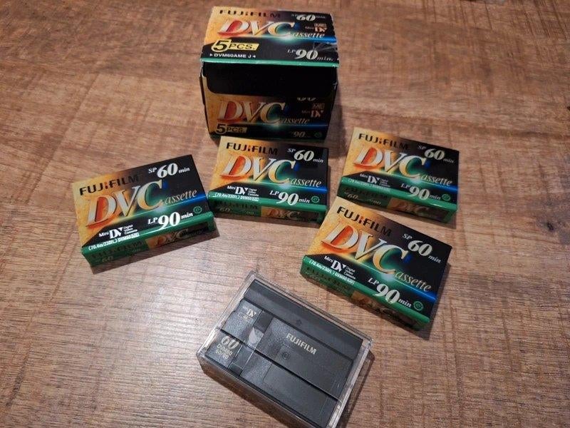 Cassette DVC Fuji Film SP60 5 pièces, Enlèvement ou Envoi, Neuf, Compact, Fuji