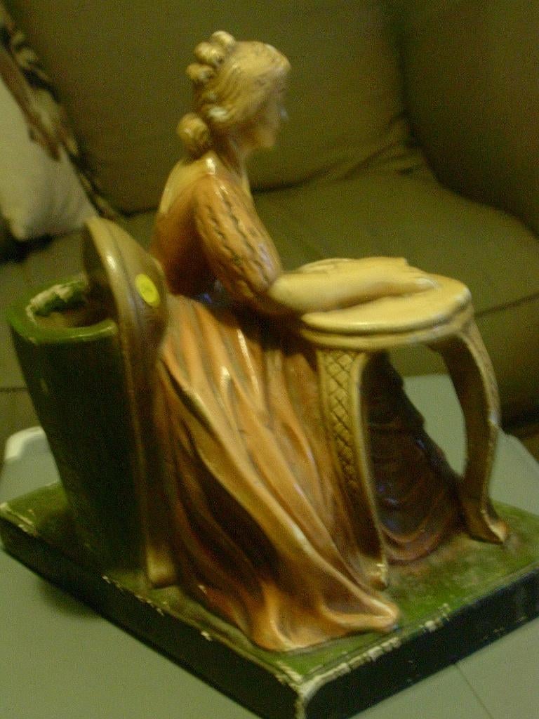 Vase statuette dame lisant - plâtre, Enlèvement ou Envoi